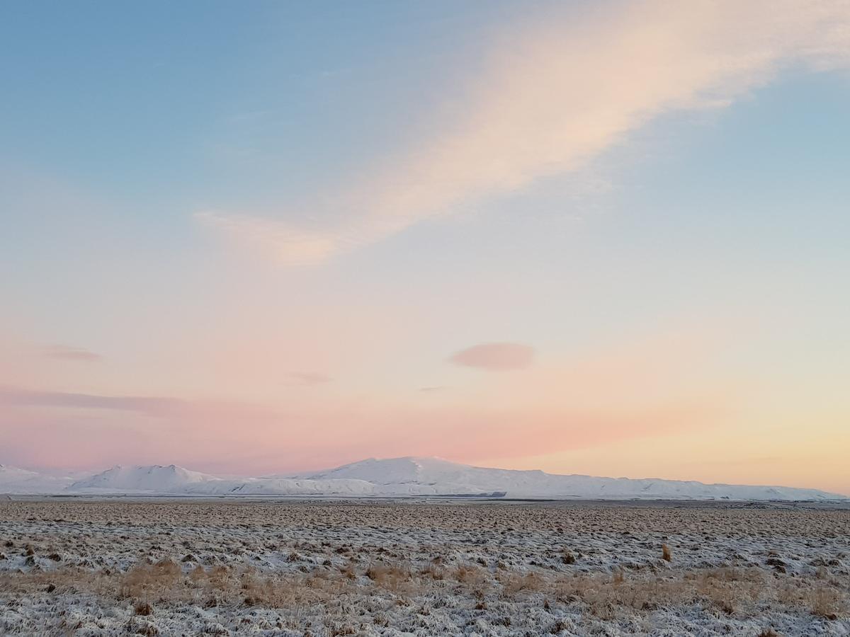 Hekla Cabin 3 Volcano And Glacier View เฮลลา ภายนอก รูปภาพ